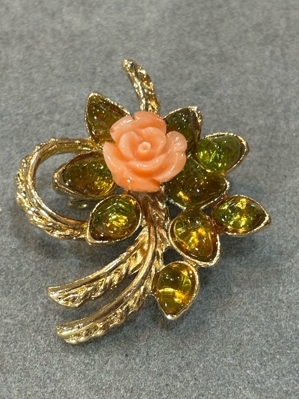 Vintage Brooch with angels breath coral and green stones has pendant loop